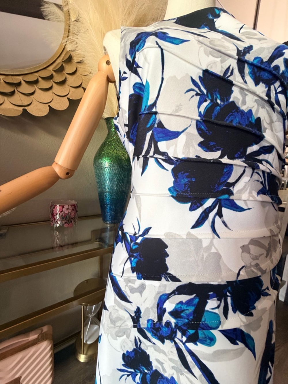 Ivanka Trump White Midi Dress with Blue Floral Pattern - Picture 4 of 11